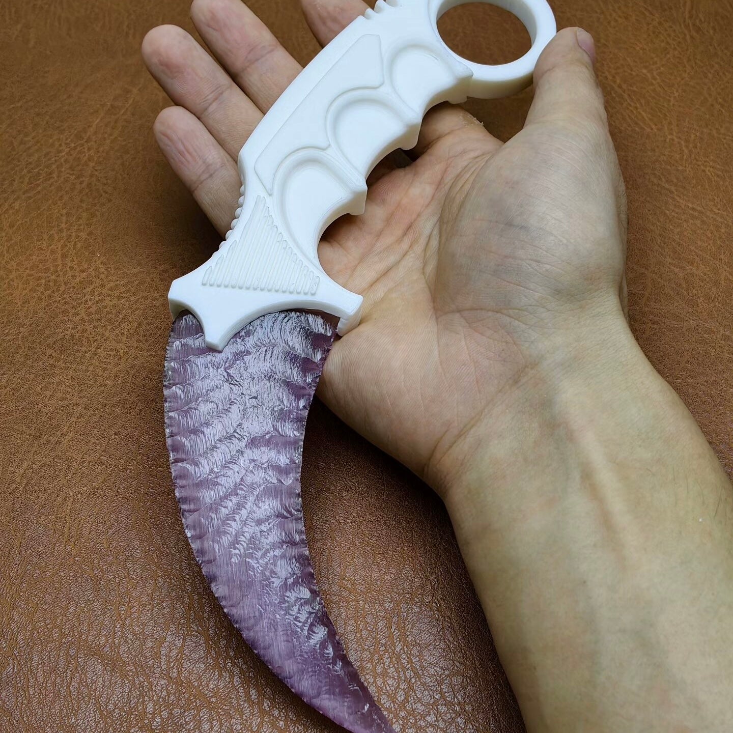 The Mystic Haze | Lilac Purple Curved Art